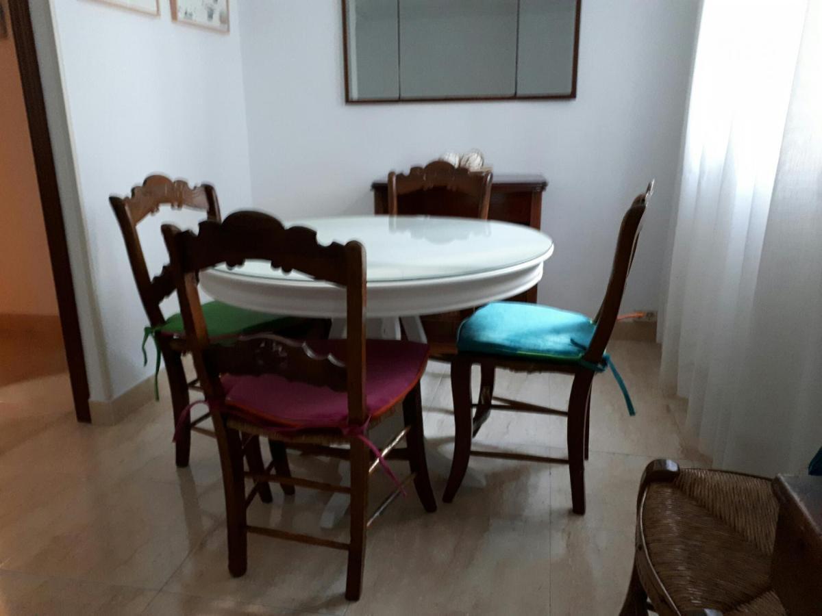 Apartmán La Libreria De Viana Córdoba Pokoj fotografie